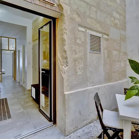 Le Well Done - Joli T2 Avec Terrasse Apartment Bordeaux Exterior photo